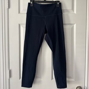 Lululemon Navy Wunder Under 7/8 Leggings